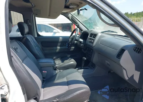 2001 Nissan Xterra Se from USA, damaged, VIN 5N1ED28T31C527675